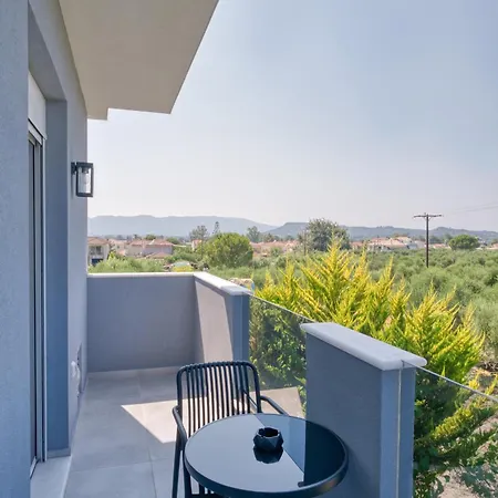 Apartament Anesis Deluxe 1 *