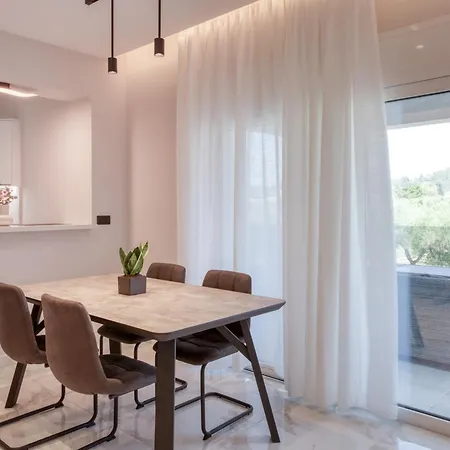 Appartement Anesis Deluxe 1 Gaitani