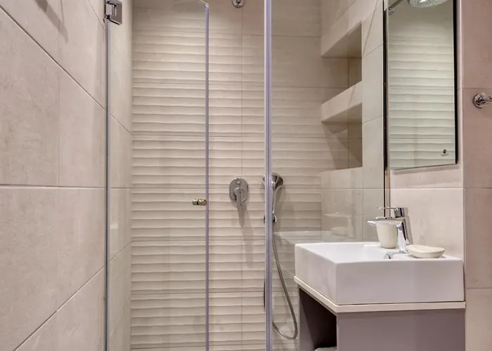 Anesis Deluxe 1 * Gaitani